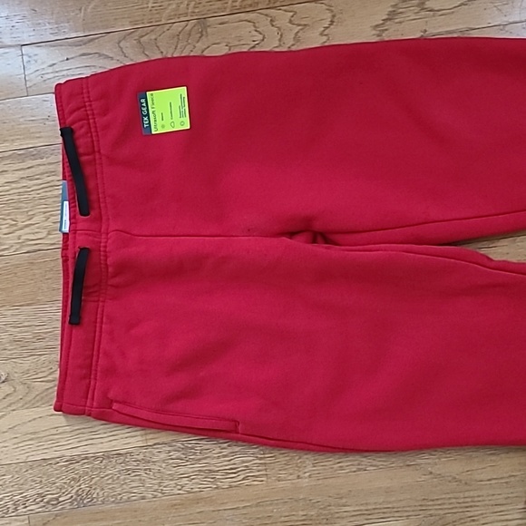 TEK GEAR BOYS RED HUSKY FLEECE JOGGER PANTS SIZE MEDIUM HUSKY - Picture 2 of 11